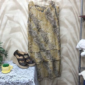 2 Pc top and skirt Animal Print‎ size Medium